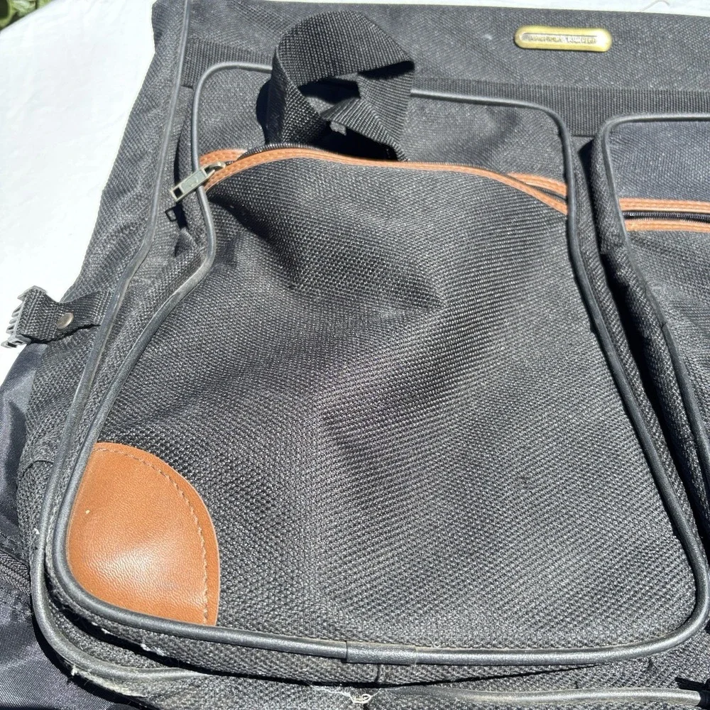American Tourister 42